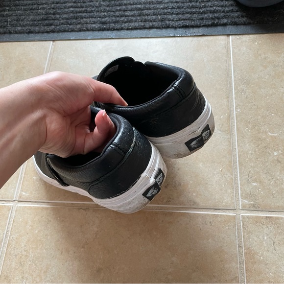 Vans Classic Slip-On Black Tumbled Leather Ultracush Size 7 - Picture 3 of 3